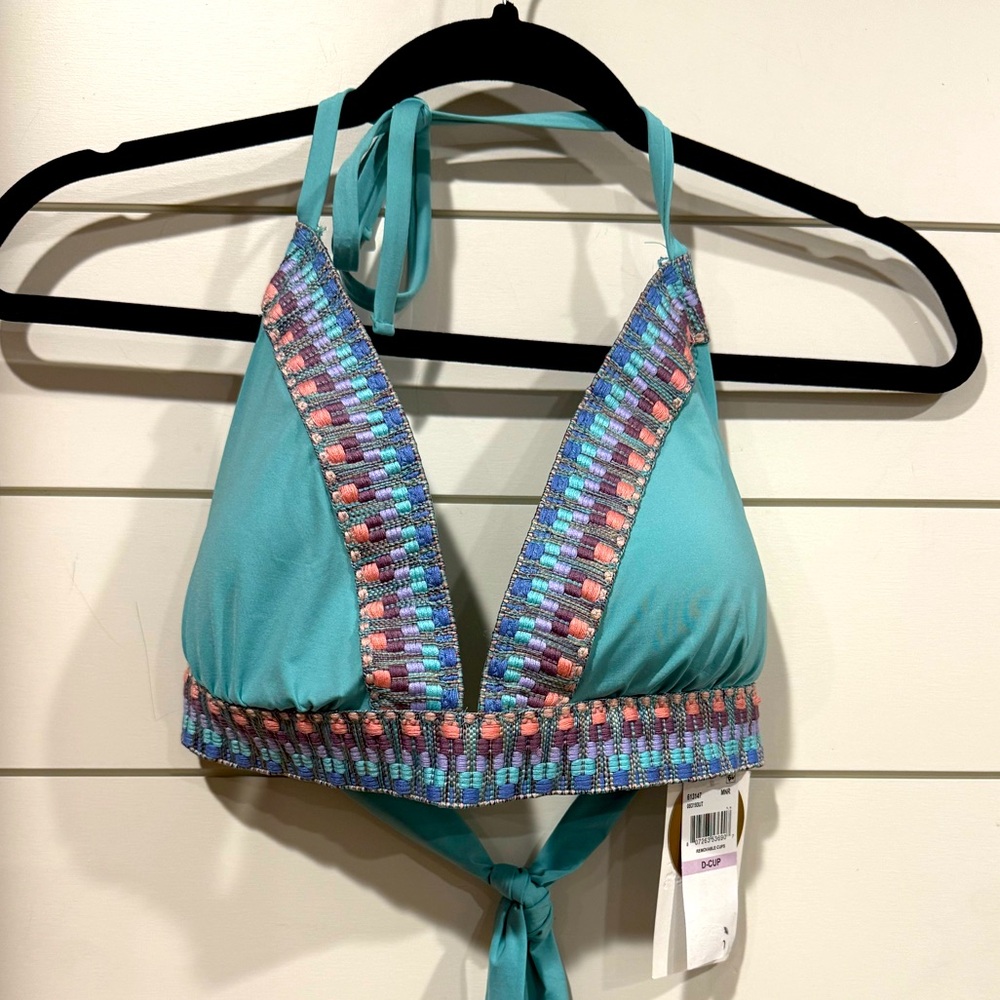 BECCA Fiesta Halter BikiniI top Size D Cup
